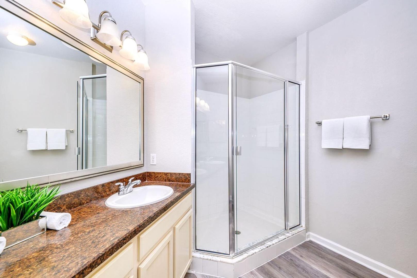 Bright & Modern 2Br Condo With Pool & Hot Tub, Near Disney! Орландо Екстер'єр фото