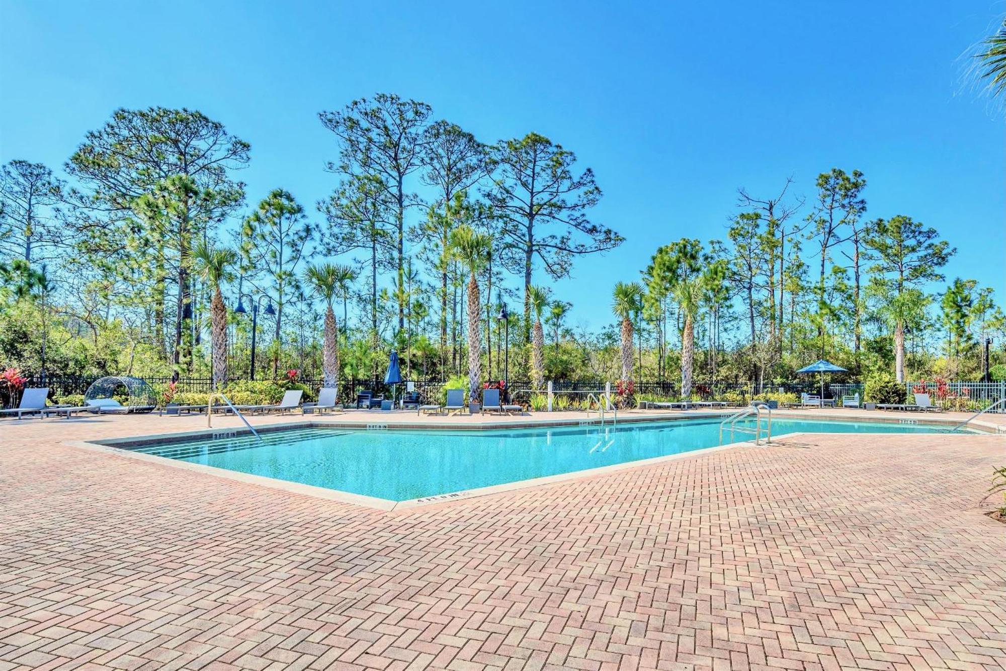 Bright & Modern 2Br Condo With Pool & Hot Tub, Near Disney! Орландо Екстер'єр фото