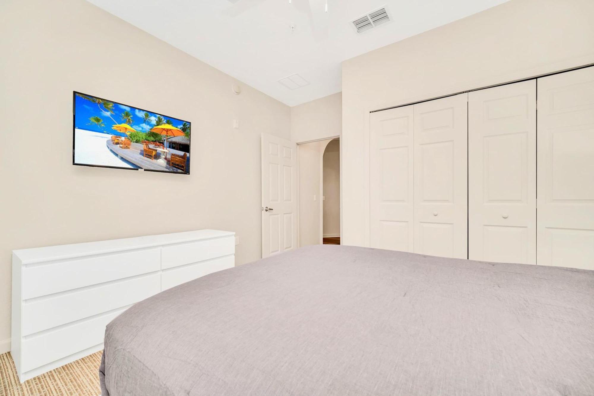 Bright & Modern 2Br Condo With Pool & Hot Tub, Near Disney! Орландо Екстер'єр фото