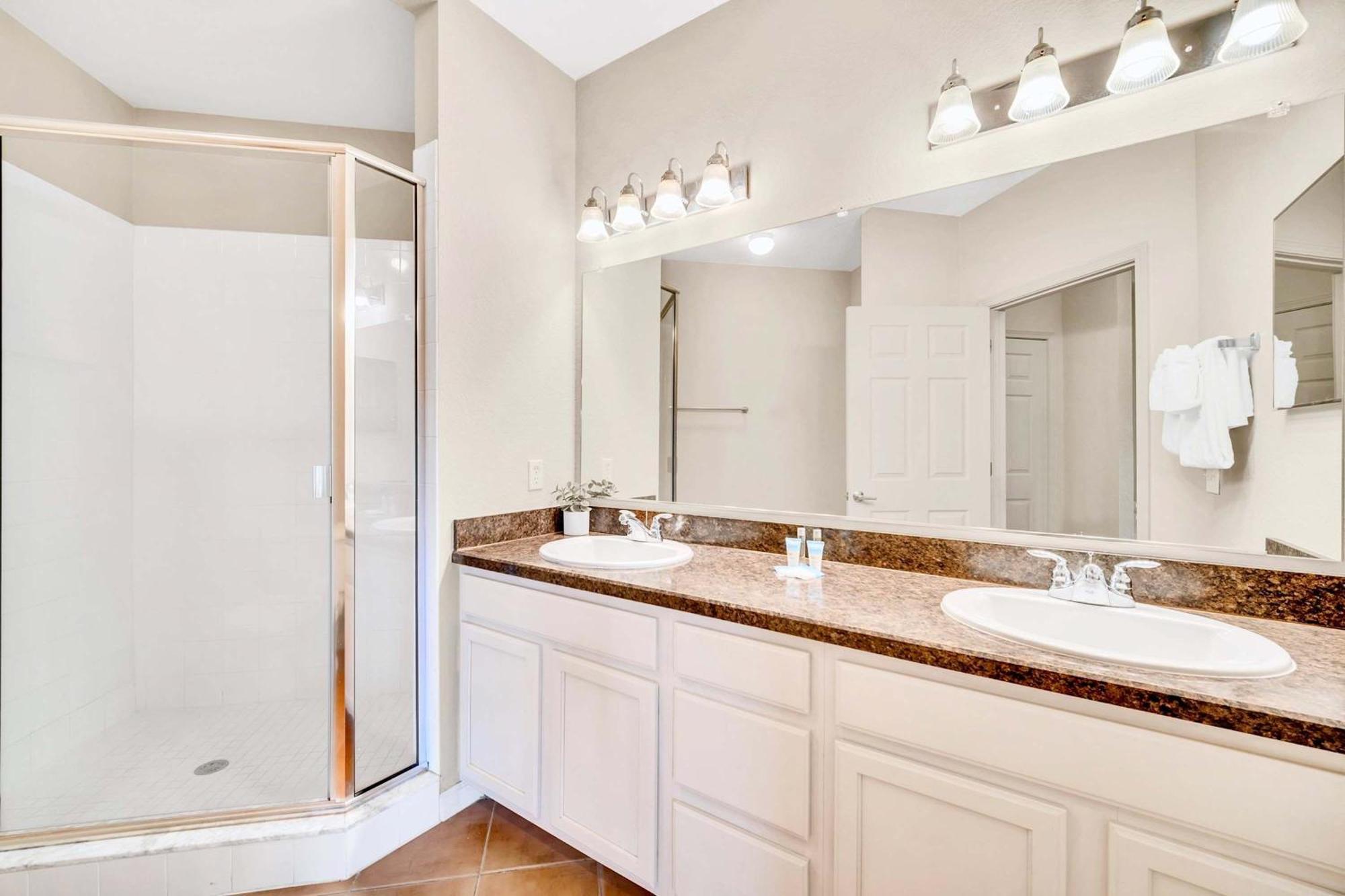 Bright & Modern 2Br Condo With Pool & Hot Tub, Near Disney! Орландо Екстер'єр фото